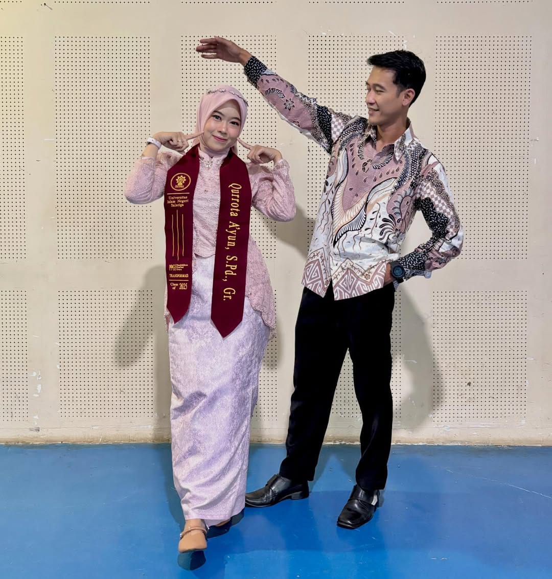 Hasil makeup Wisuda Izqa Makeup
